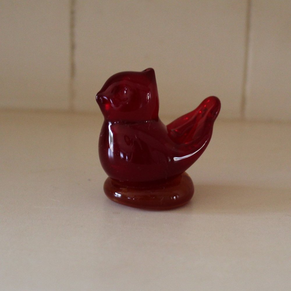 1994 " Red Cardinal of Love" Mini Glass Adult by Terra Studios Signed